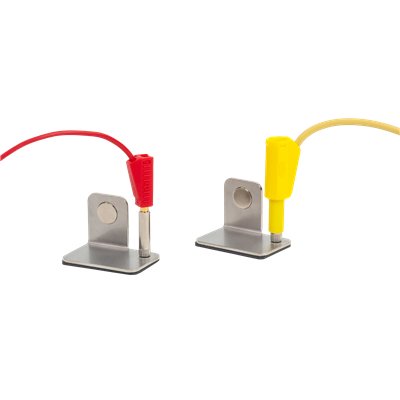 Clip terminal for 1.5 V batteries, magnetic