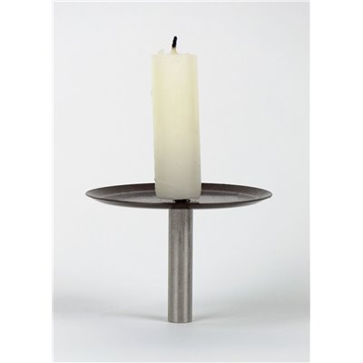 Candleholder with spike, on stem