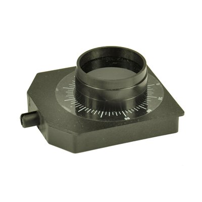 Holder for polarizers, with graduation 